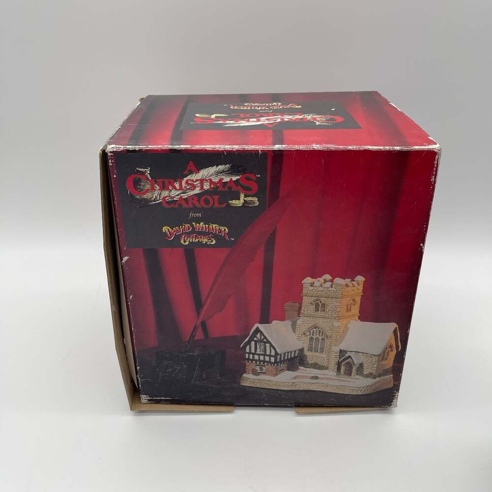 David Winter 1989 A Christmas Carol Special Edition Cottage Figurine with Box an